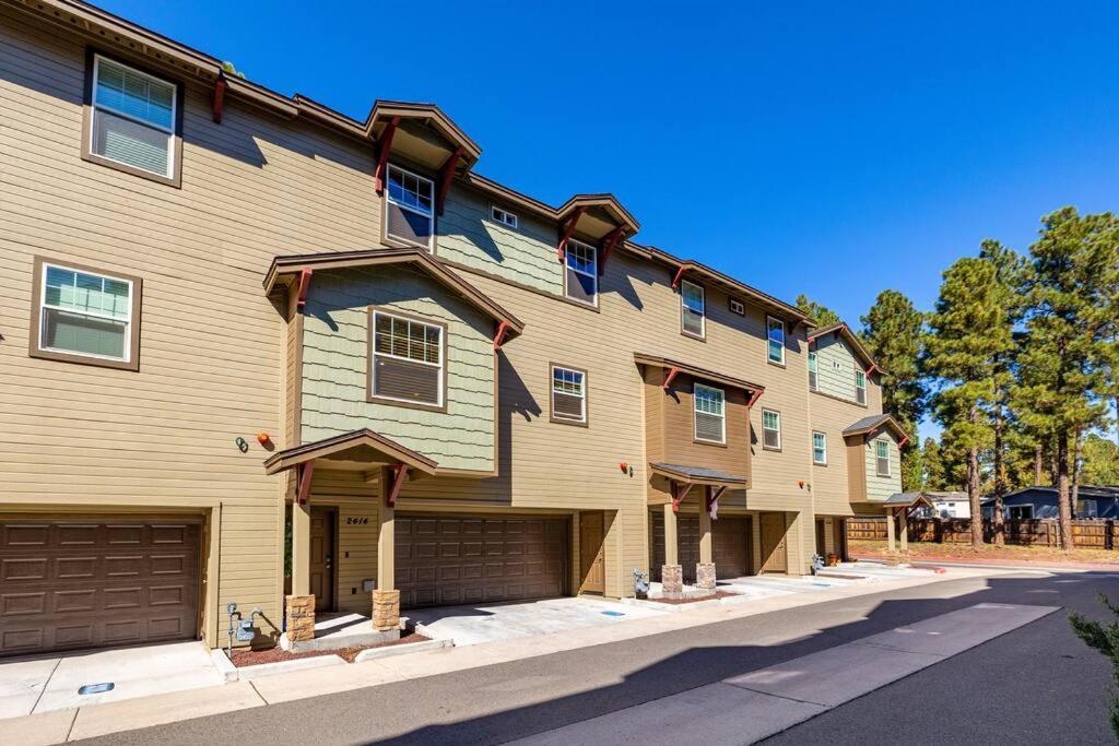 Luxury Home Downtown Nau Route 66 Snowbowl 弗拉格斯塔夫 外观 照片